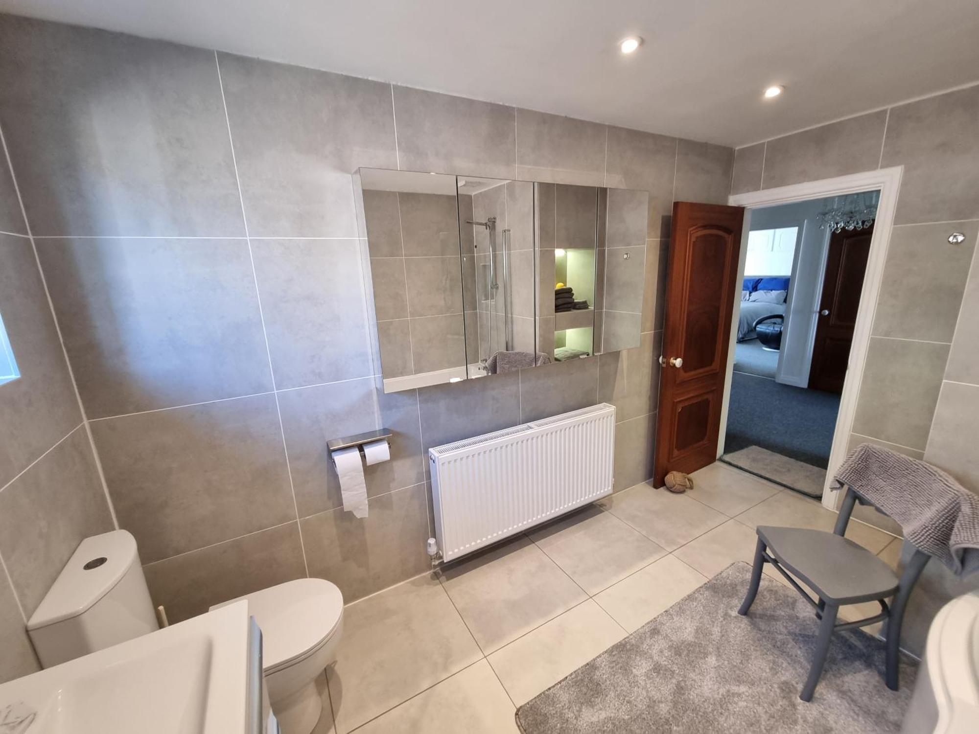 Spacious & Upmarket 2 Bedroom Detached Bungalow In Бостън Екстериор снимка